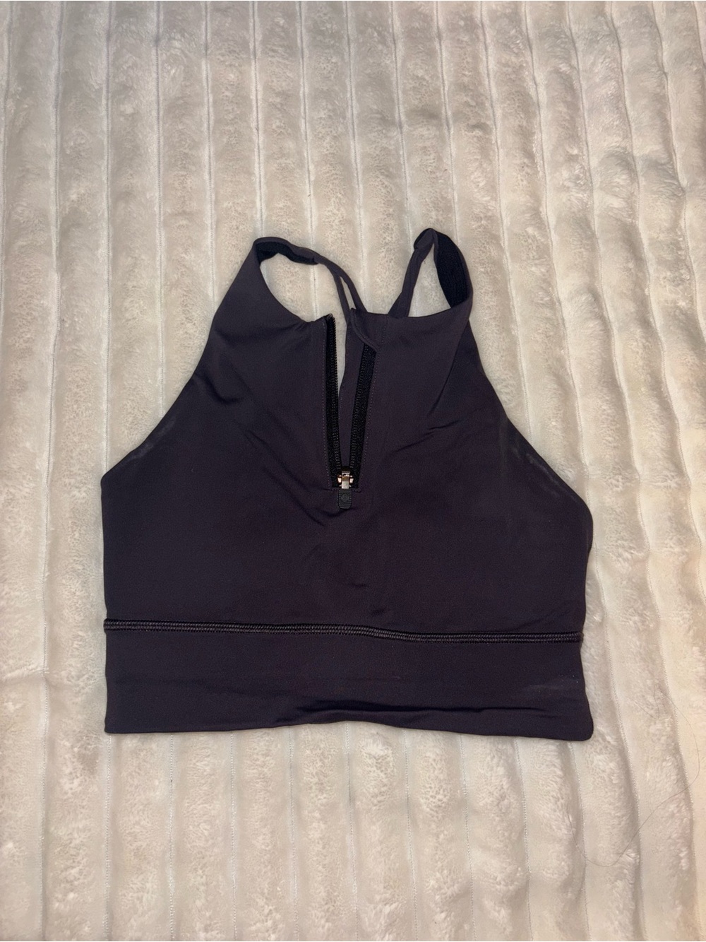 Lululemon High-Neck Zipper Sports Bra - Black